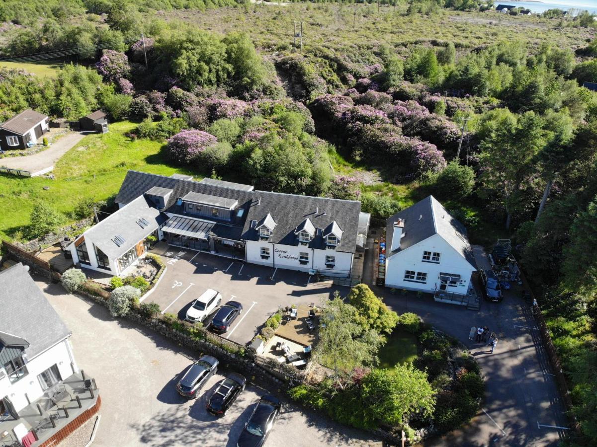 Corran Bunkhouse Hotel Luaran gambar The Old School House, aerial view