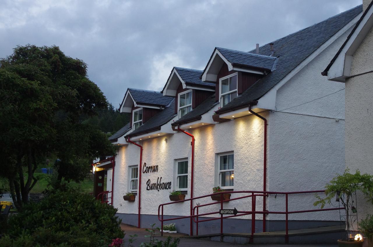 Corran Bunkhouse Hotel Bilik gambar The Corran Bar and Restaurant
